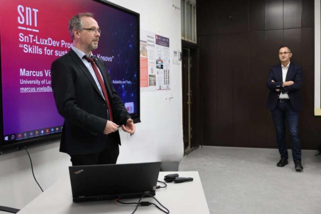 Professor VOLP had separate presentations and information exchange sessions with students and lecturers from the University of Prishtina