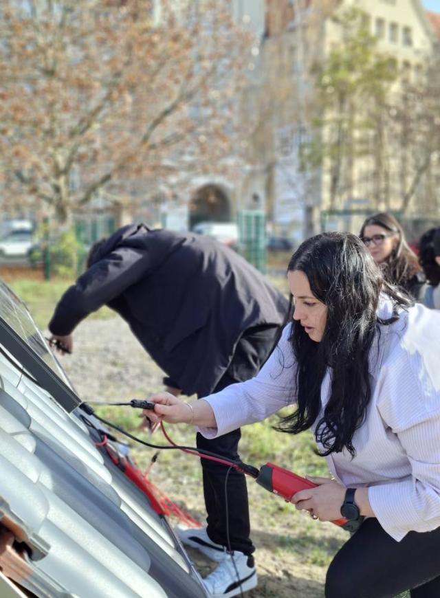Solar engineers hands-on training 
