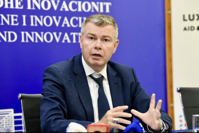 Luxembourg ambassador at a press conference on grant scheme