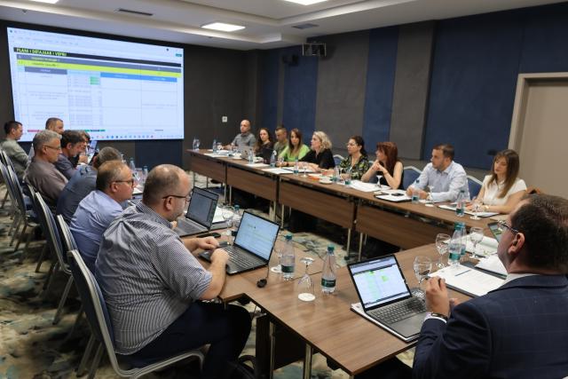 Official speaking at the Cybersecurity Strategy Workshop 